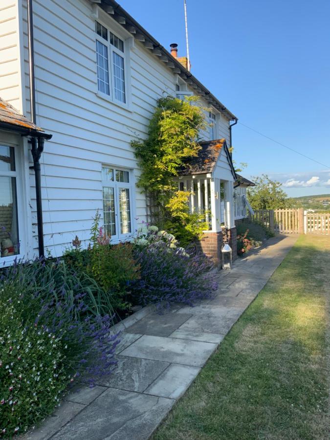 Villa The Cosy Hut à Faversham Extérieur photo